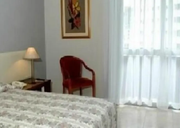 Hotel Duque Center