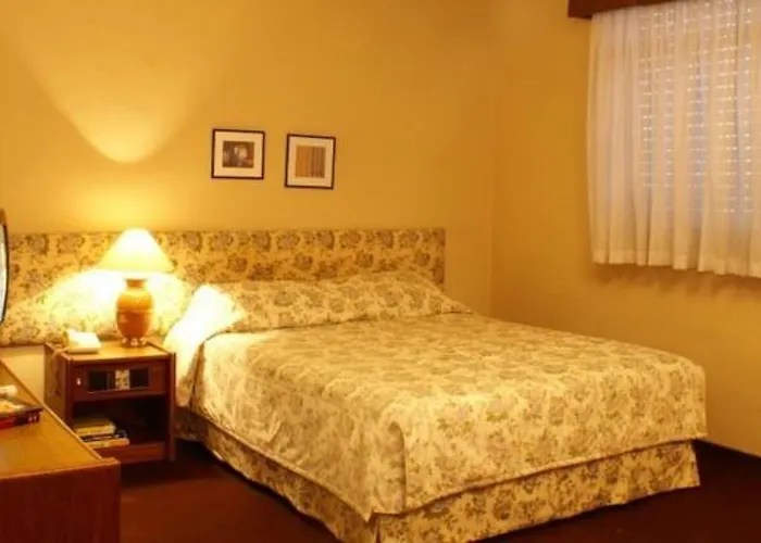 Hotel Duque Center 3*